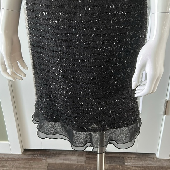 JS Collections Shimmer Dress - Picture 5 of 17